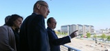 François Hollande visite le chantier du Campus Condorcet
