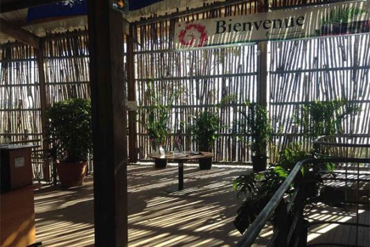 CLAUSTRAS EN BOIS PROVENANT D'UNE FILIÈRE LOCALE