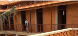 ****mdek ****BB - Le Sénégalais Doudou Deme valorise les briques de terre dans l’architecture moderne